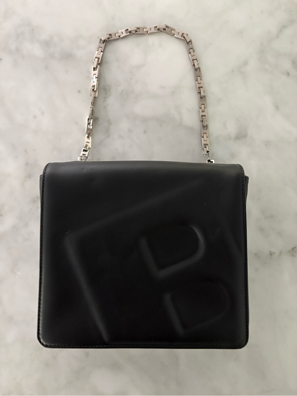 Bally Vintage Black Leather Embossed B Logo Shoulder Bag with Silver Chain NWOT